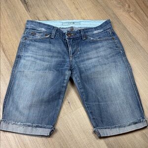 Joe's Bermuda Distressed Light Wash Denim Shorts w/ Cuffed Hem. Size 27